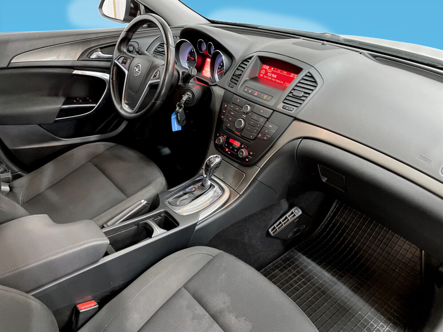 OPEL Insignia 2012