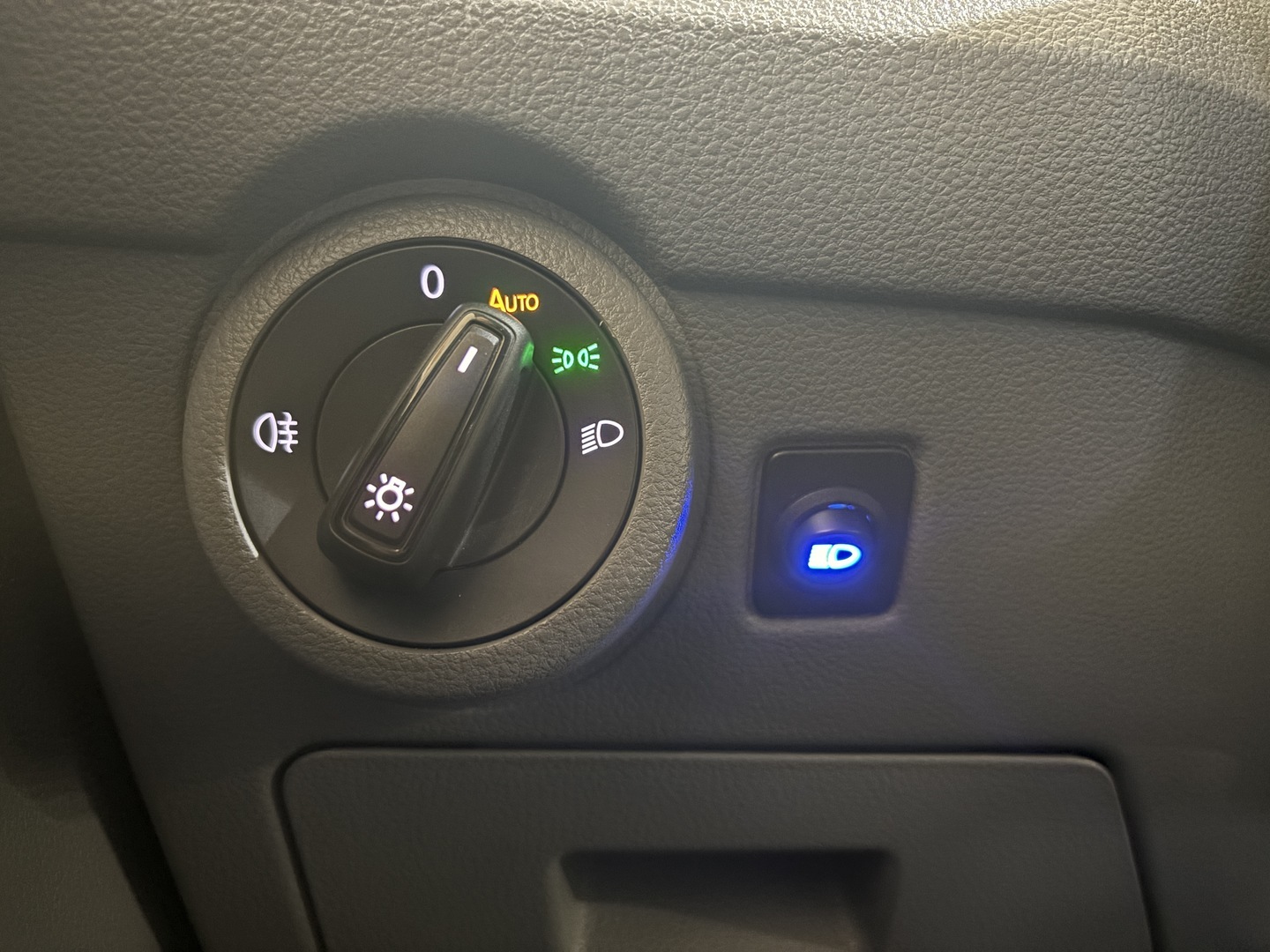 VOLKSWAGEN Transporter 2022