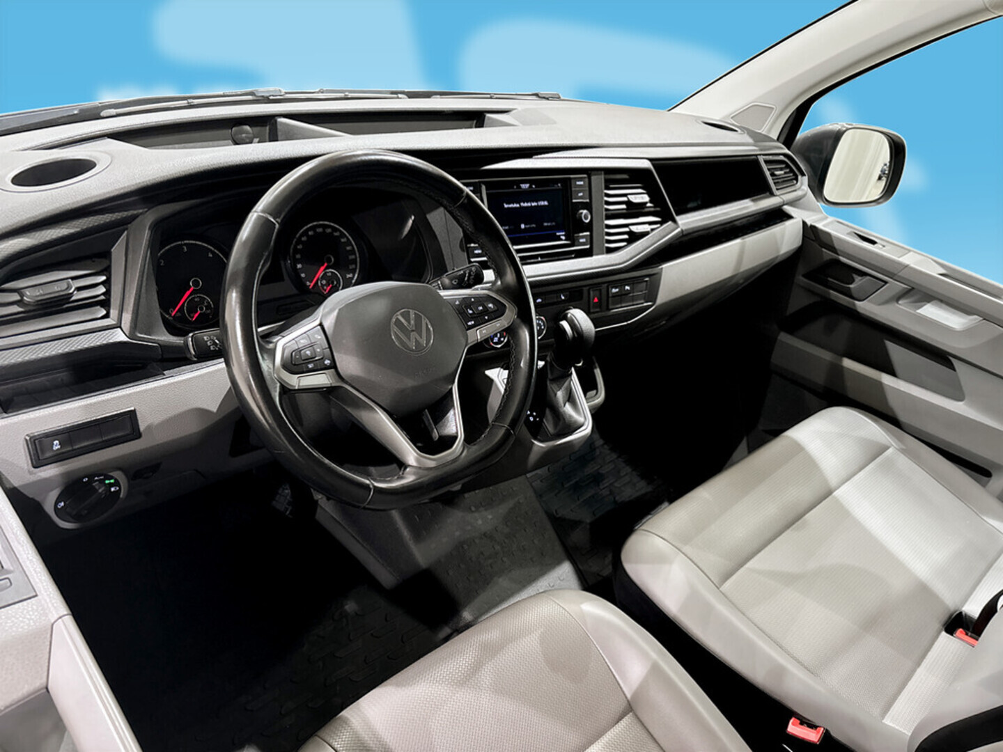 VOLKSWAGEN Transporter 2022