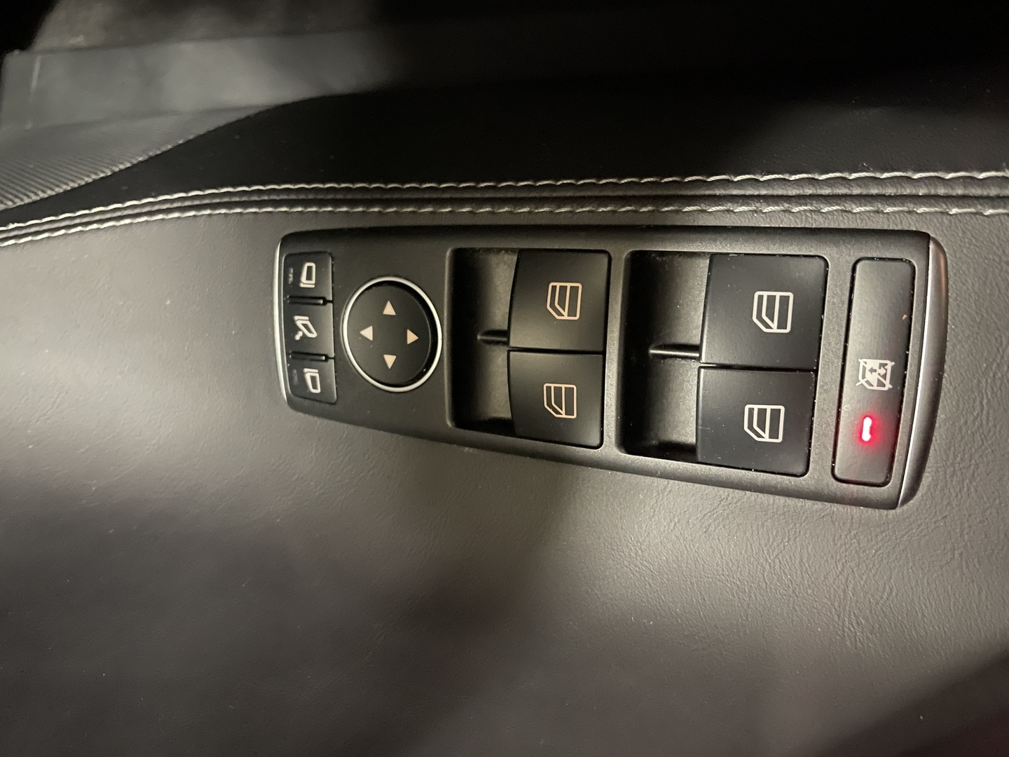 TESLA Model S 2018