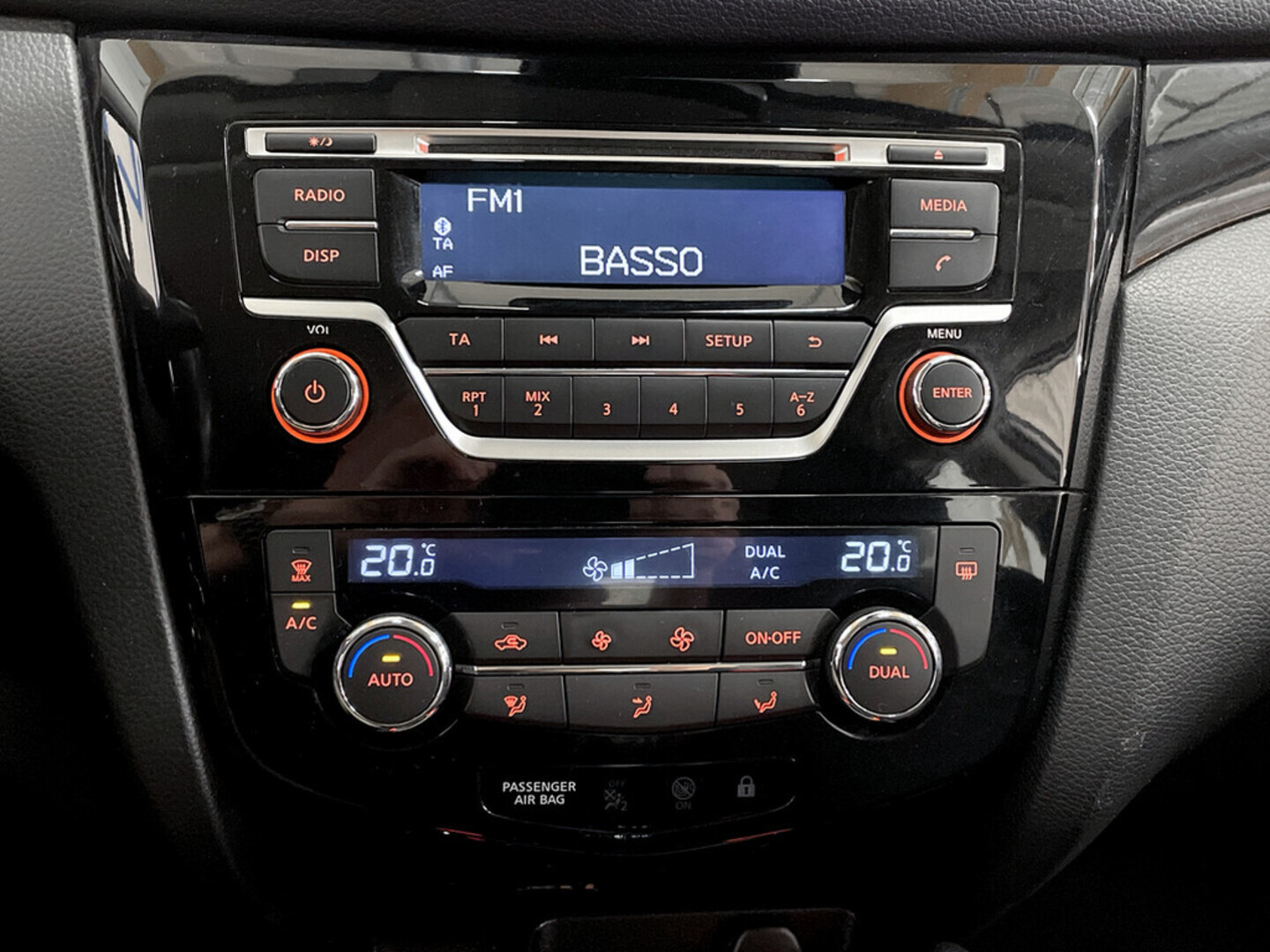 NISSAN Qashqai 2016
