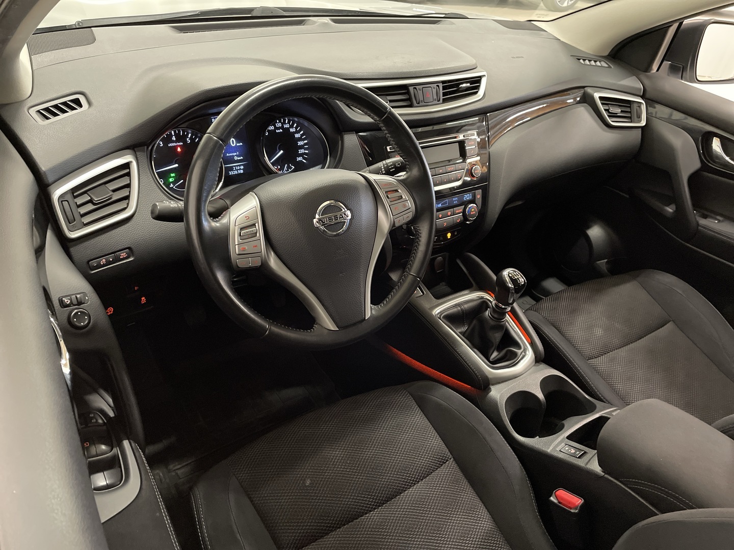 NISSAN Qashqai 2016