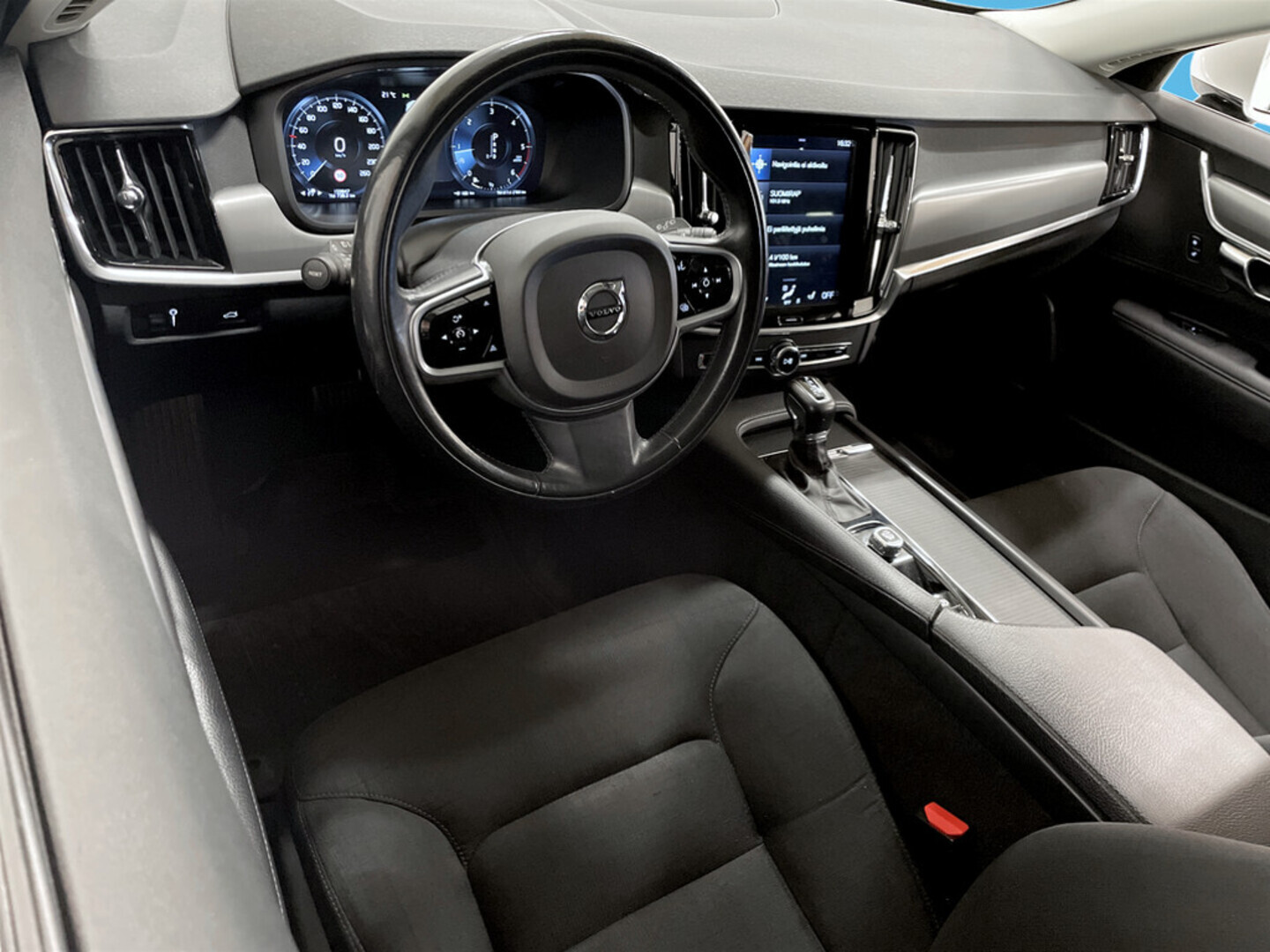 VOLVO V90 2018