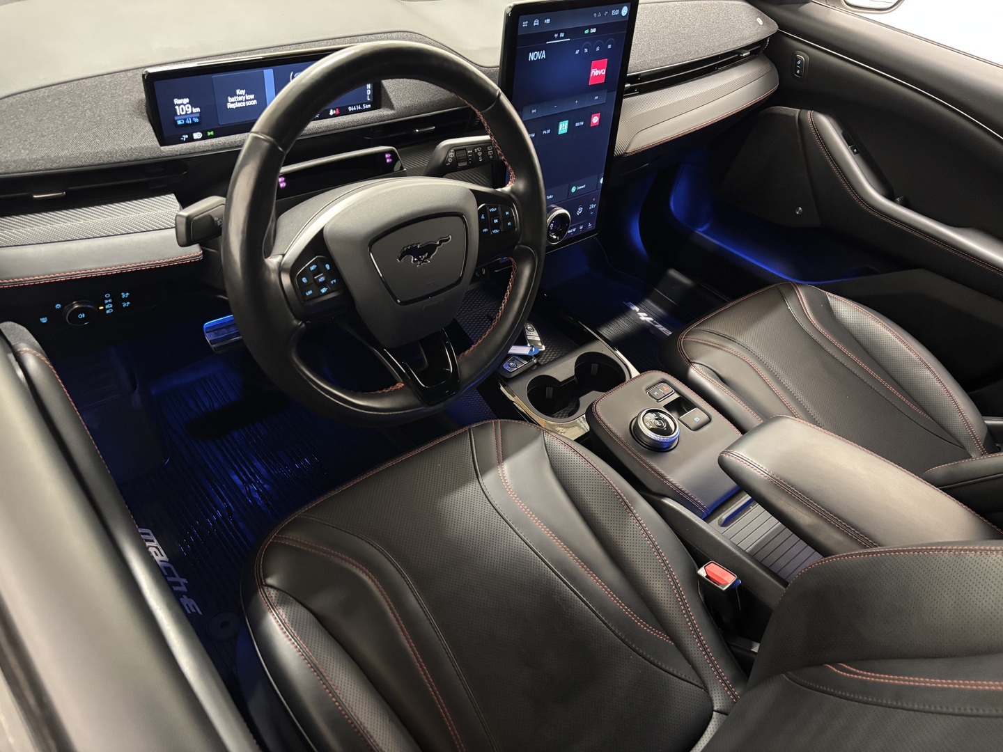 FORD Mustang Mach-E 2021