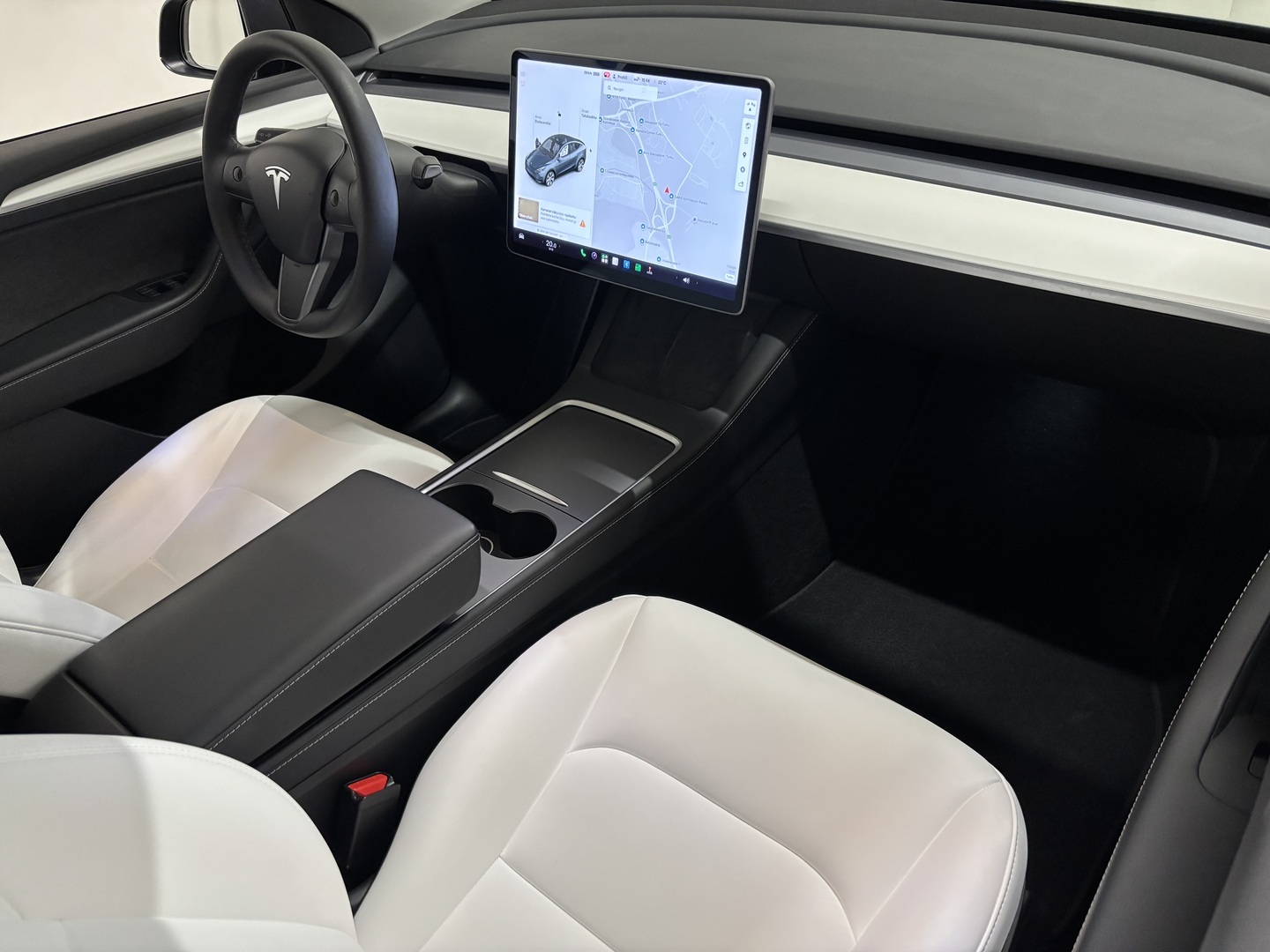 TESLA Model Y 2021
