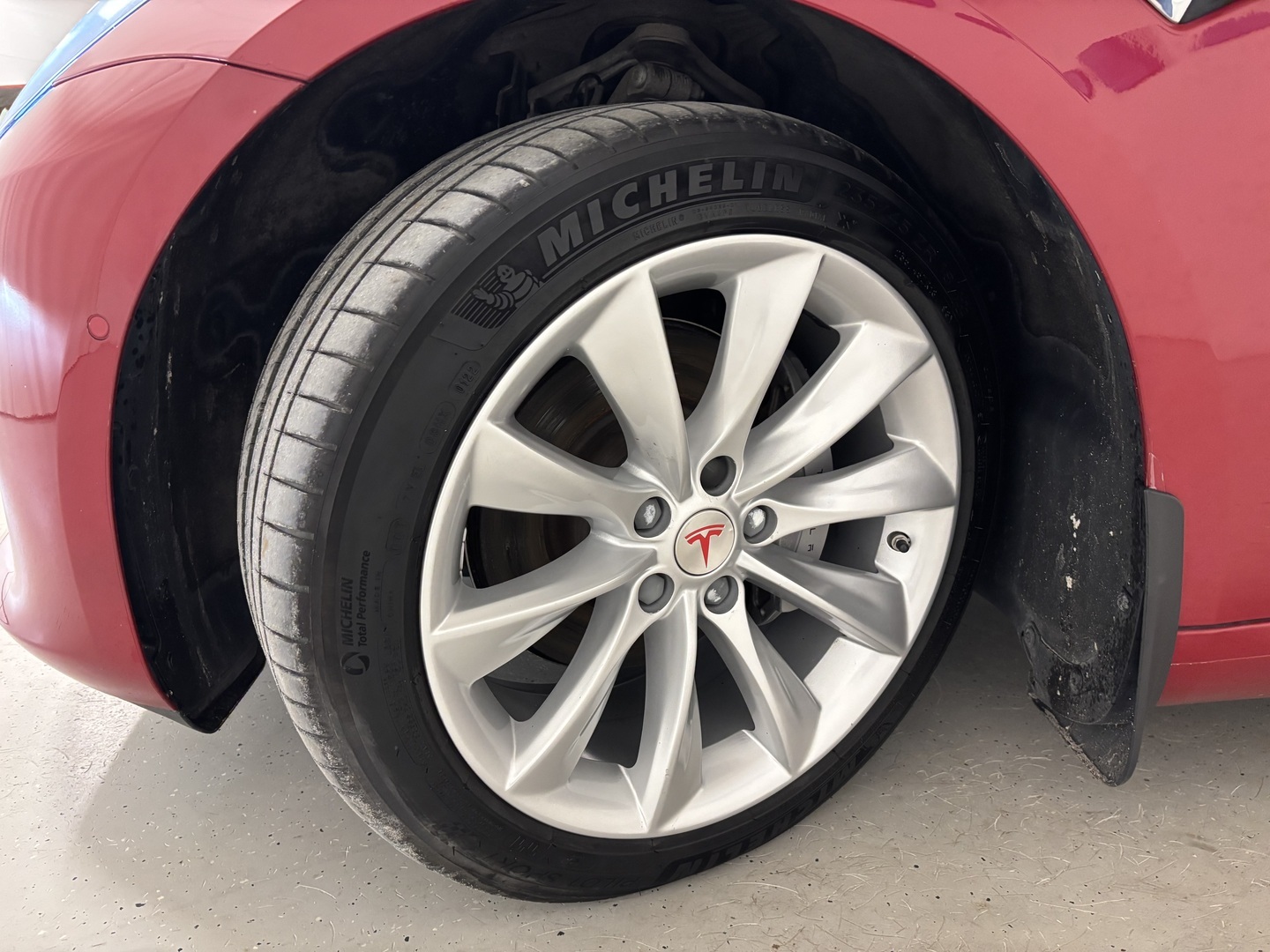 TESLA Model 3 2019