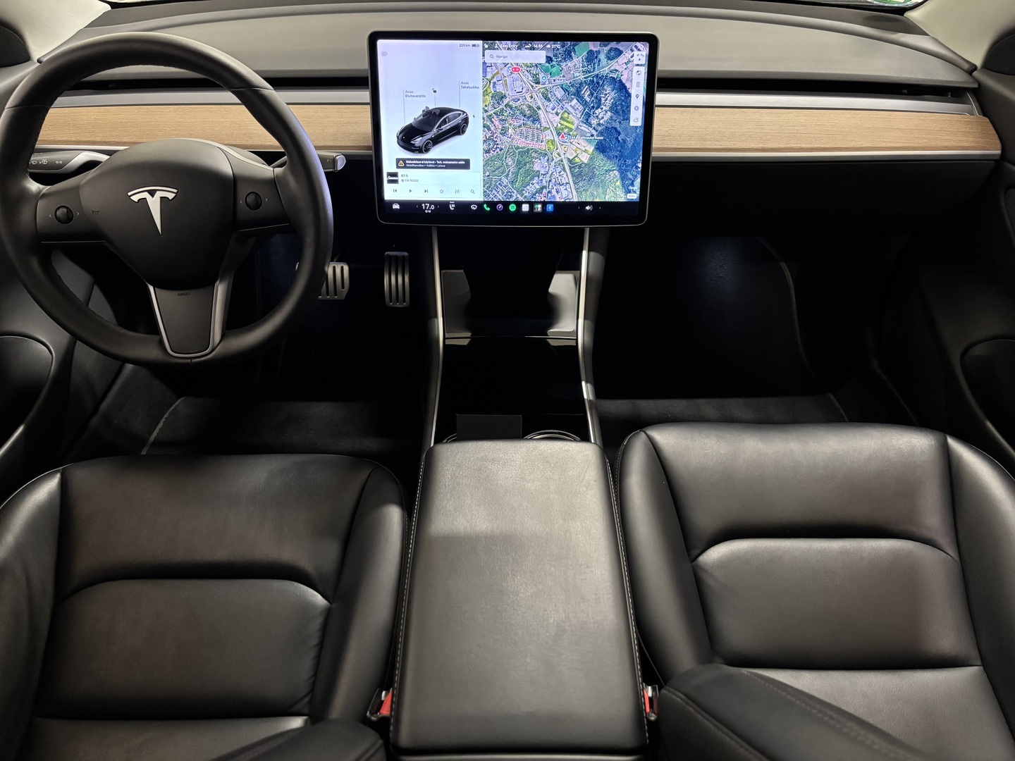 TESLA Model 3 2020