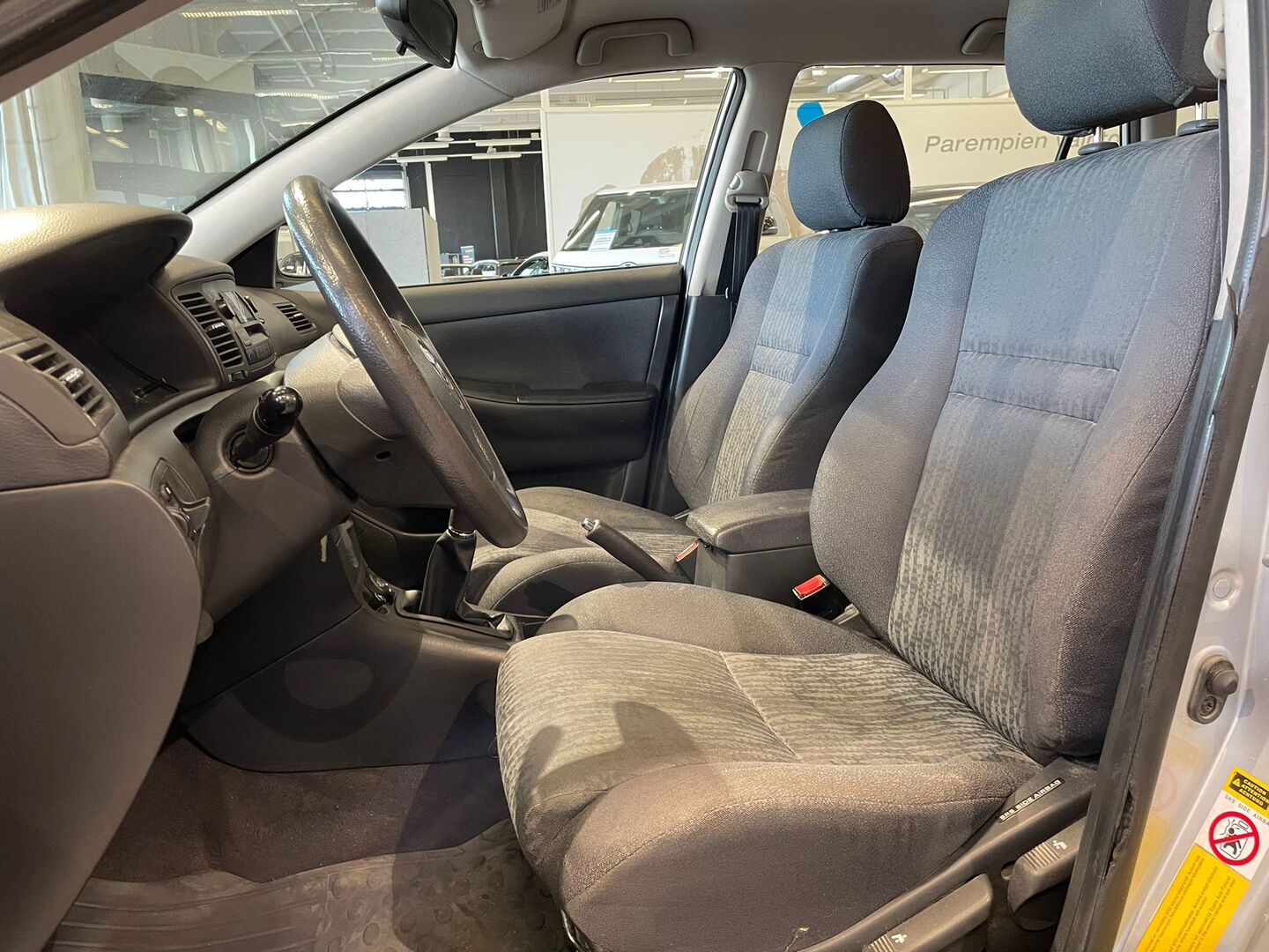 TOYOTA Corolla 2004
