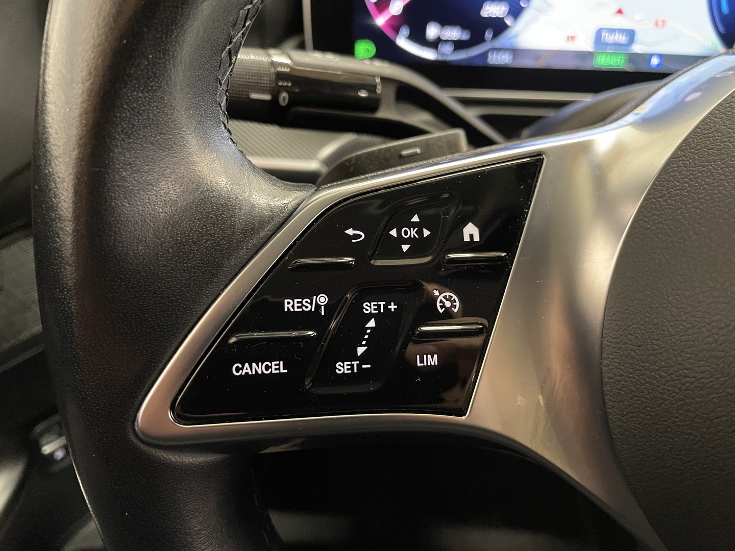 MERCEDES-BENZ C 2022