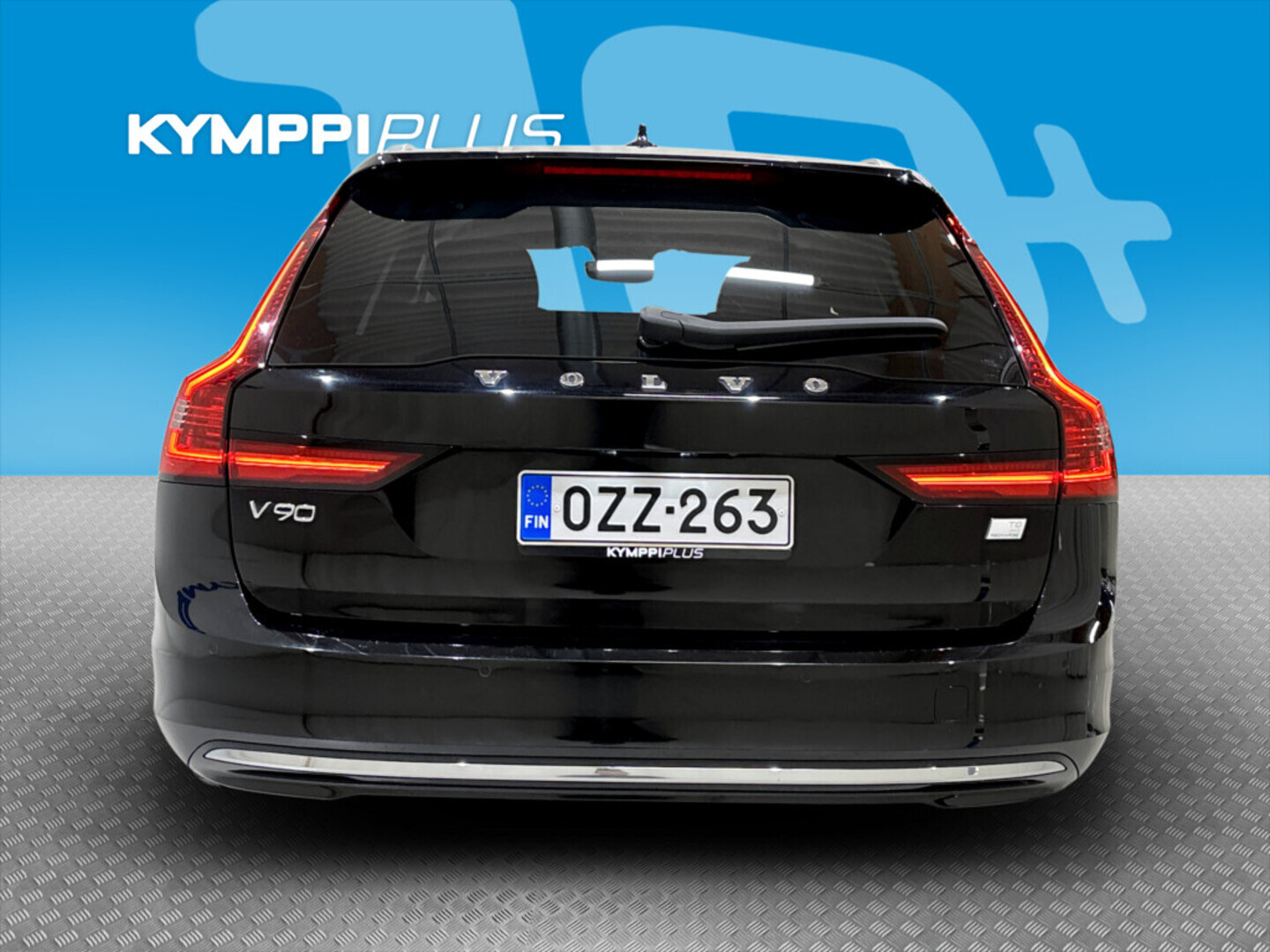 VOLVO V90 2024