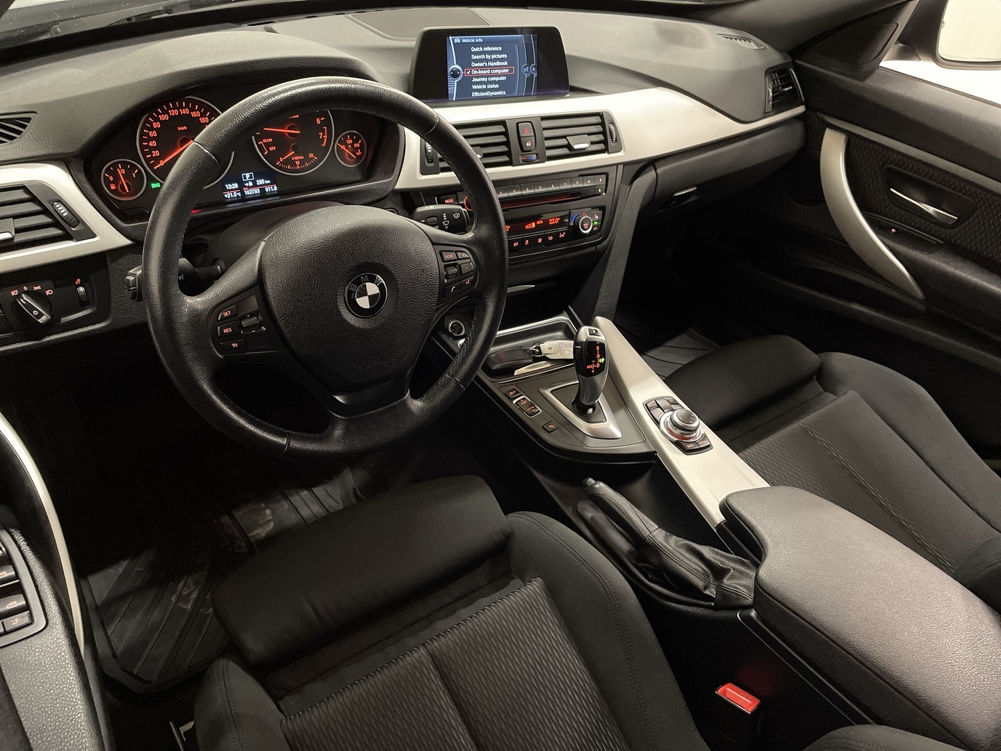 BMW 320 Gran Turismo 2014