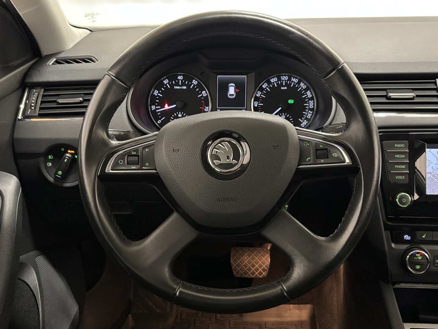 SKODA Octavia 2014