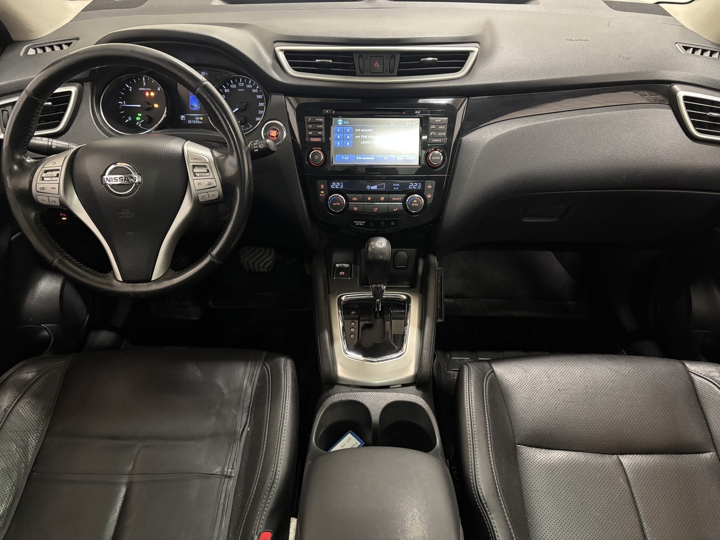 NISSAN Qashqai 2014