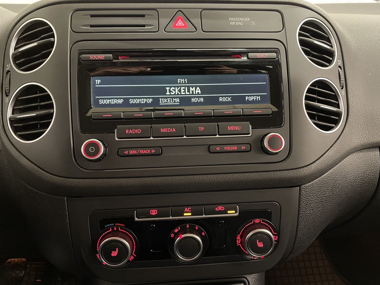 VOLKSWAGEN Golf Plus 2012