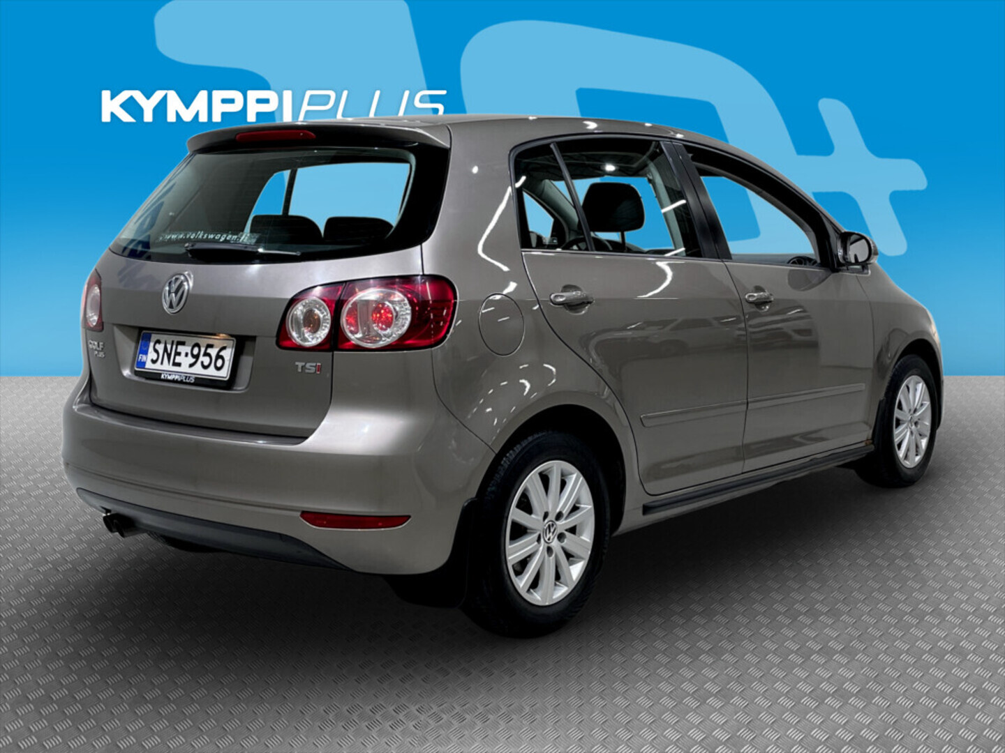 VOLKSWAGEN Golf Plus 2012