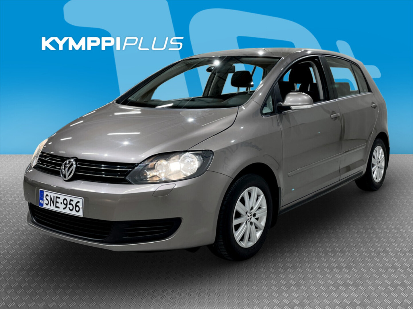 VOLKSWAGEN Golf Plus 2012