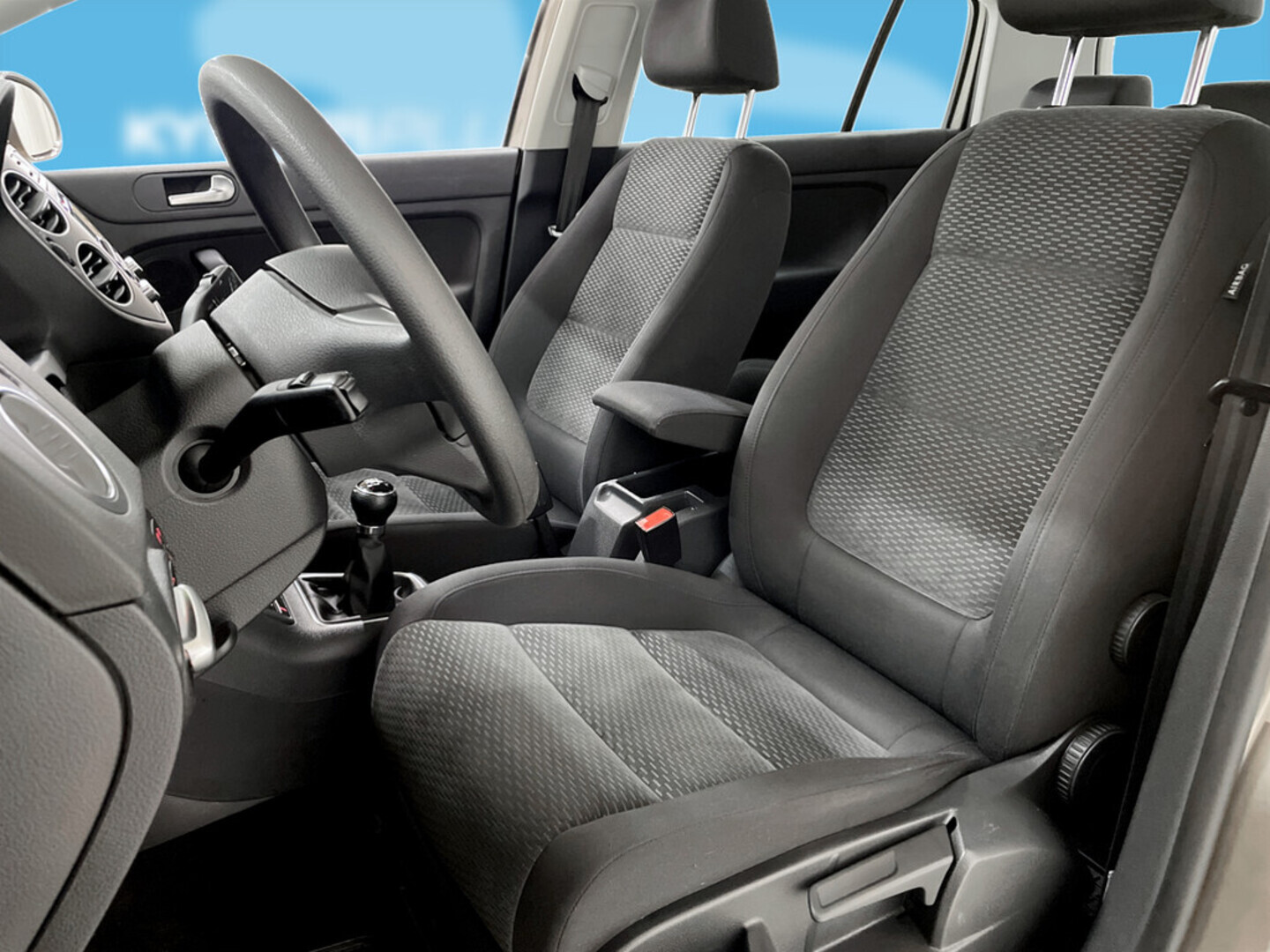 VOLKSWAGEN Golf Plus 2012