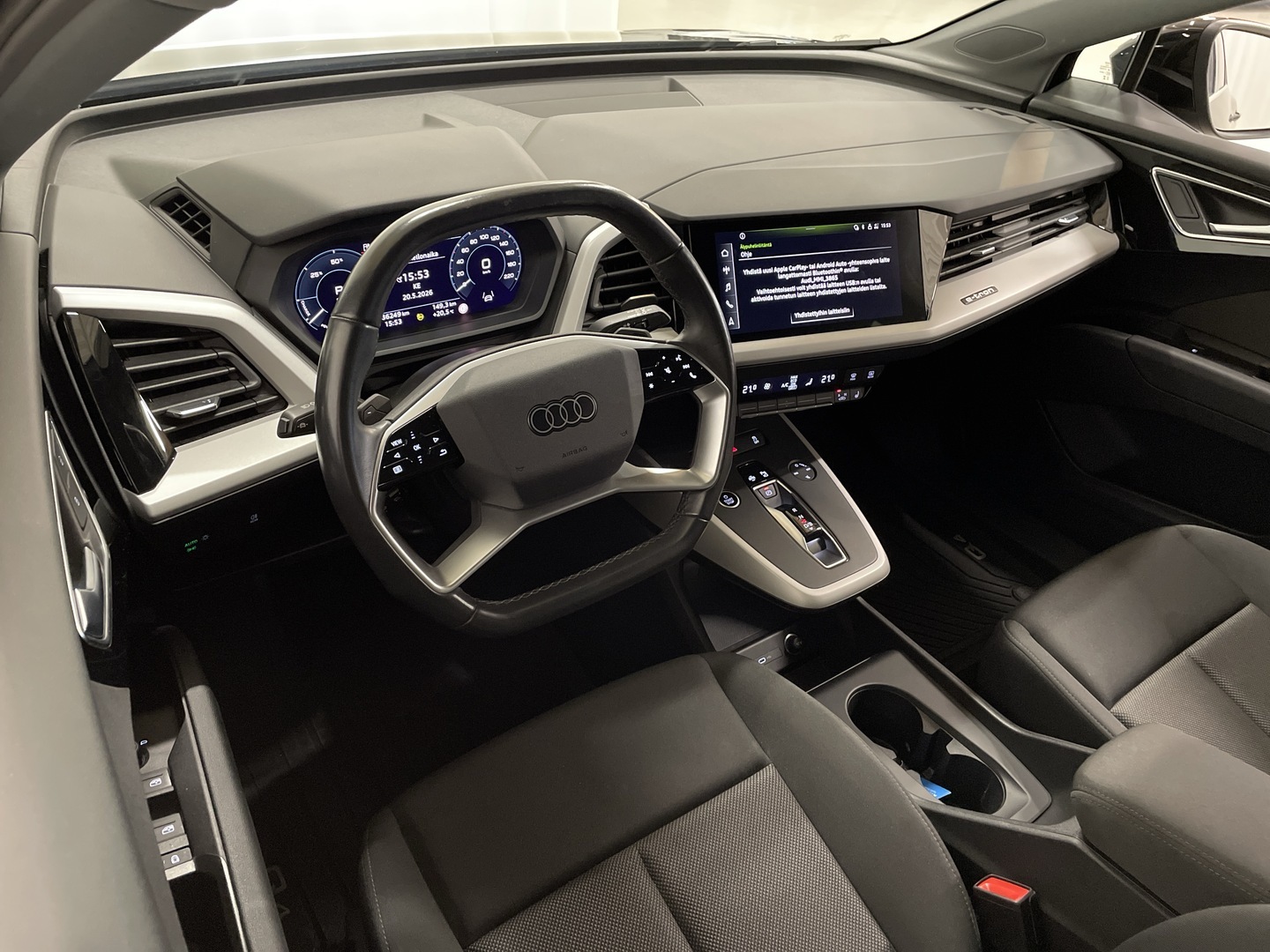 AUDI Q4 e-tron 2023