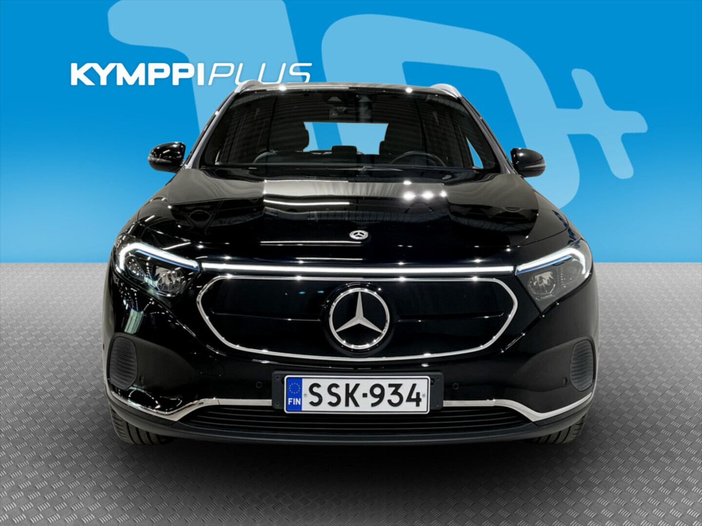 MERCEDES-BENZ EQA 2022