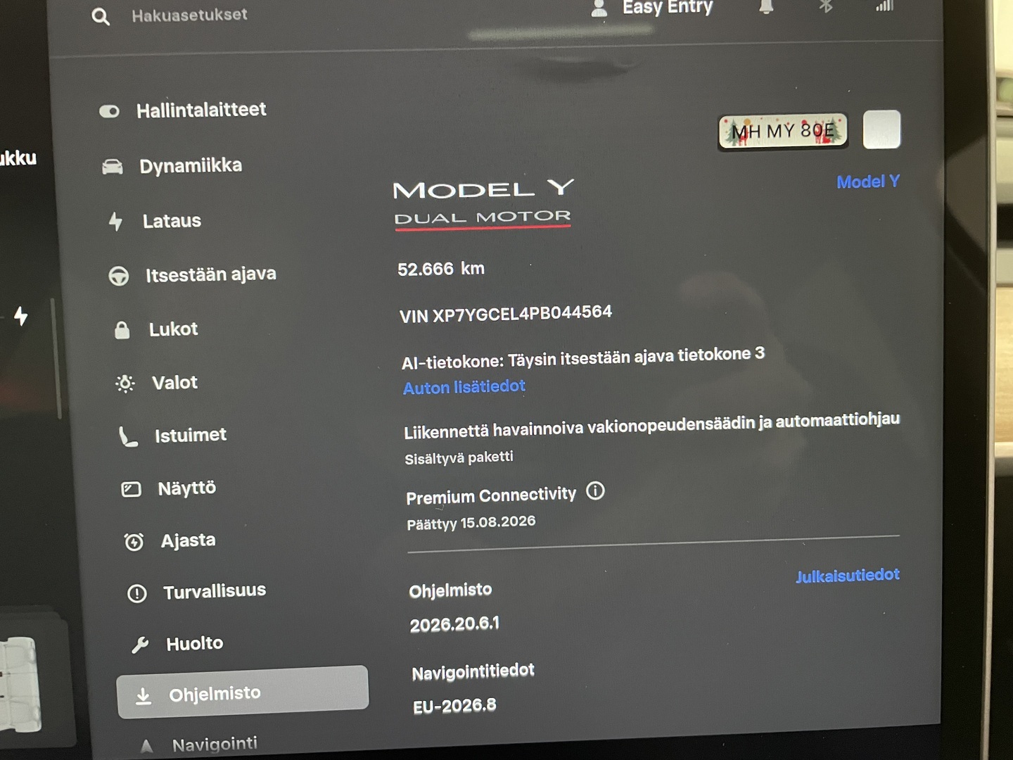 TESLA Model Y 2023