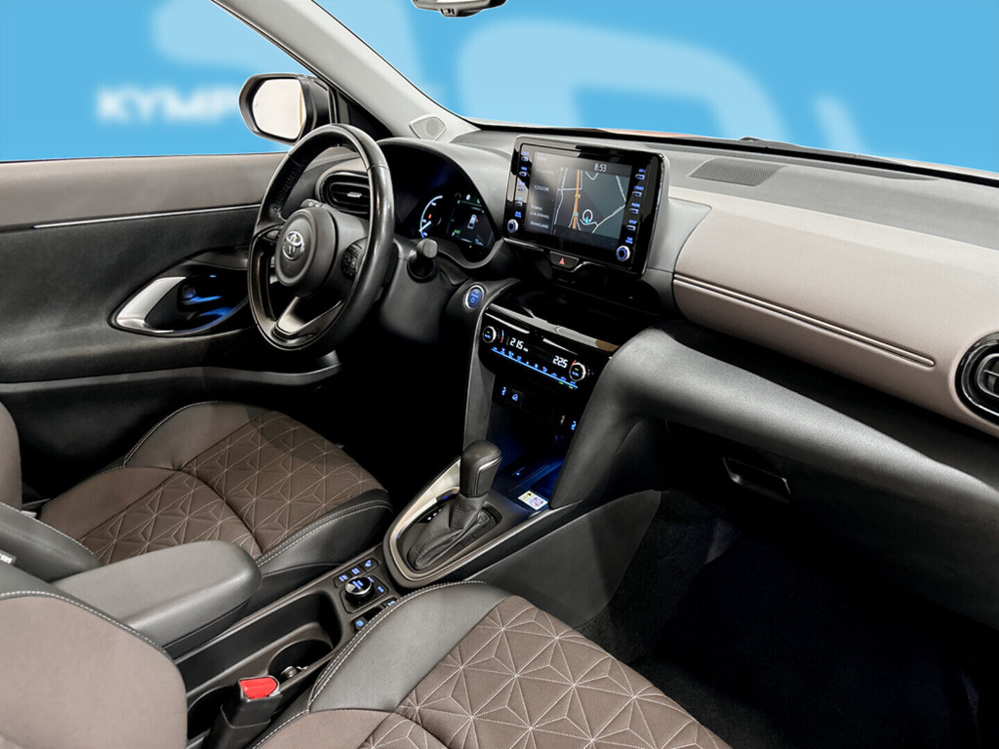 TOYOTA Yaris Cross 2022