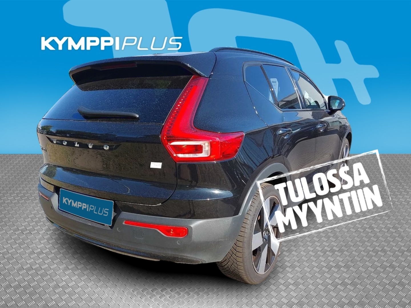 VOLVO XC40 2024