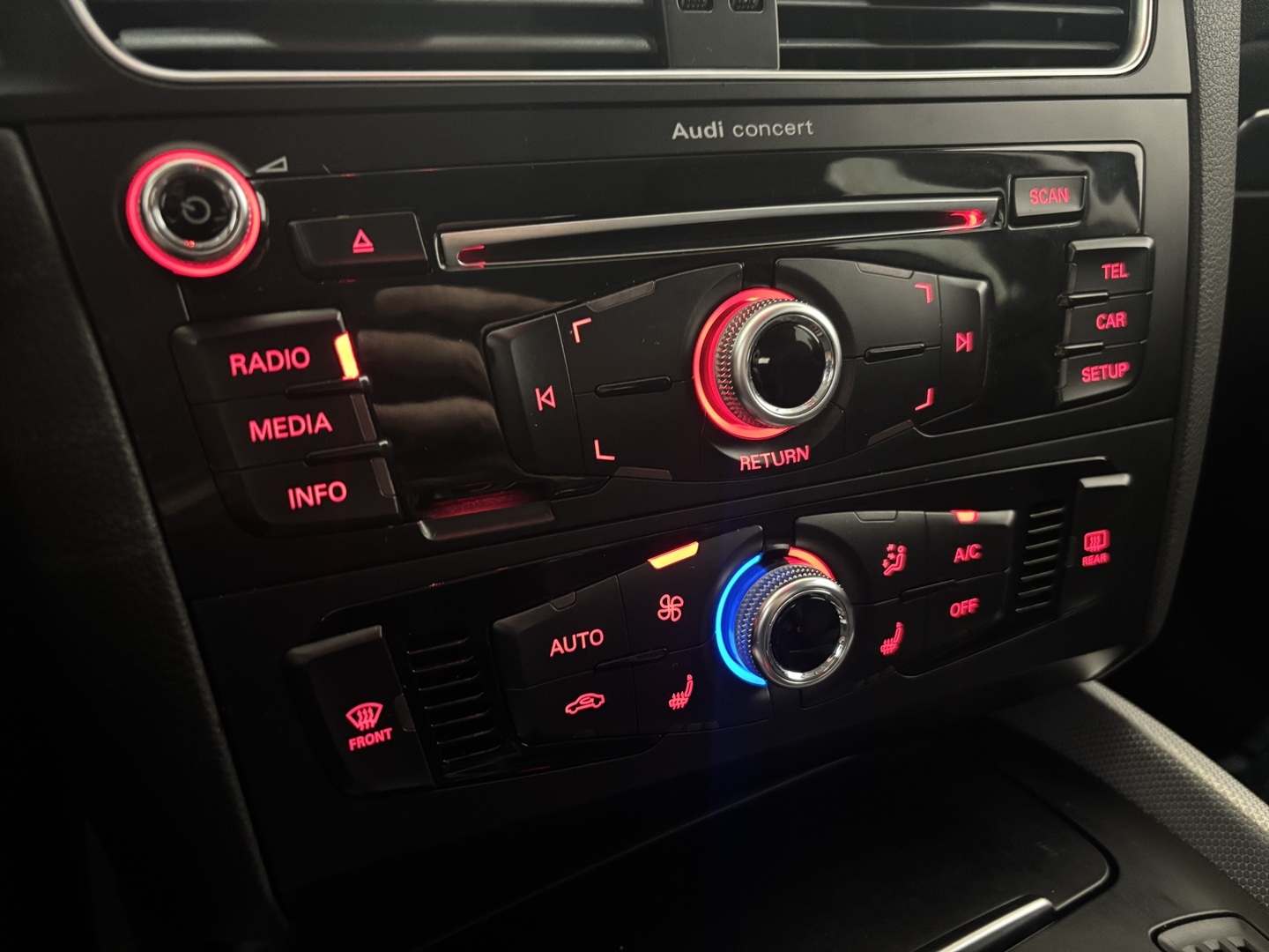 AUDI Q5 2015