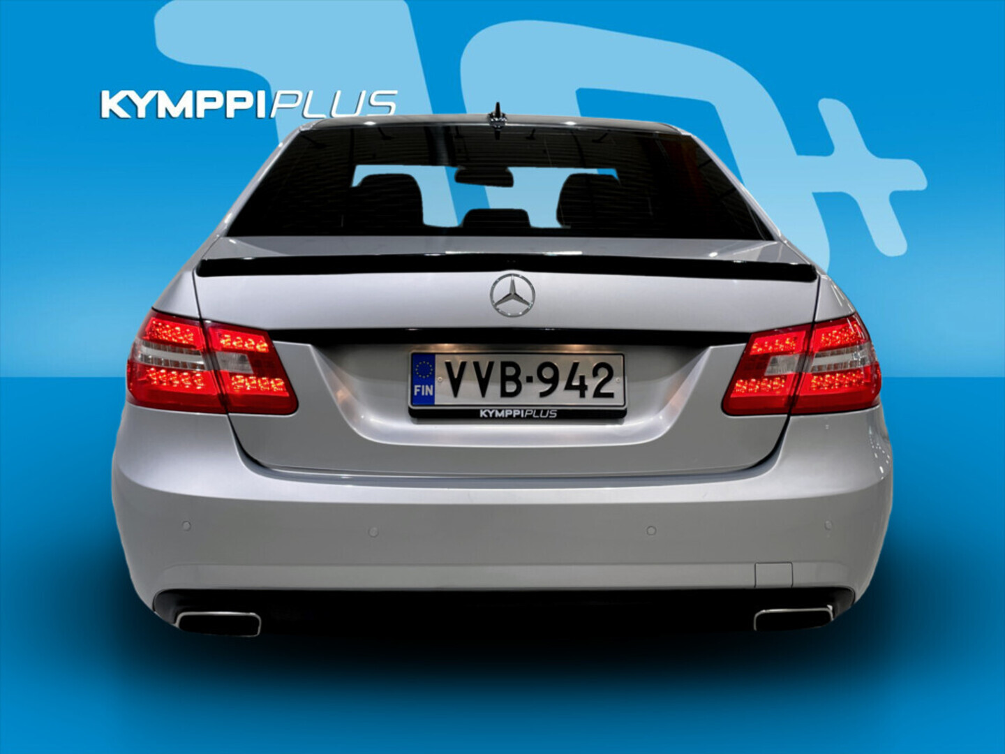 MERCEDES-BENZ E 2010