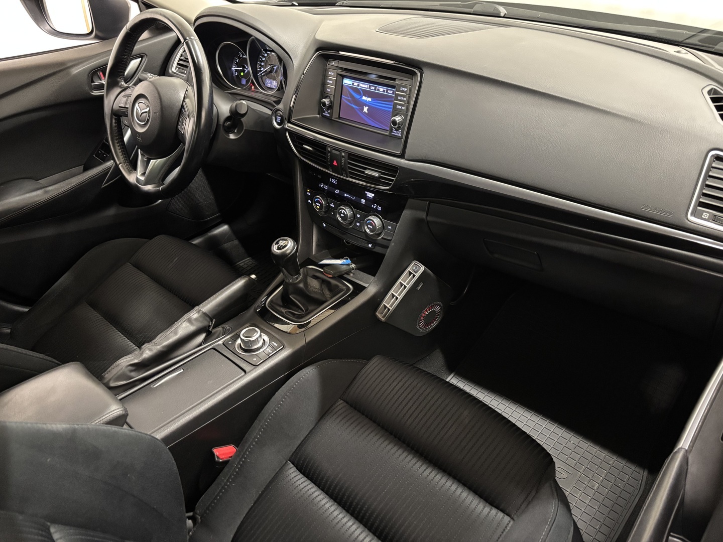 MAZDA Mazda6 2013