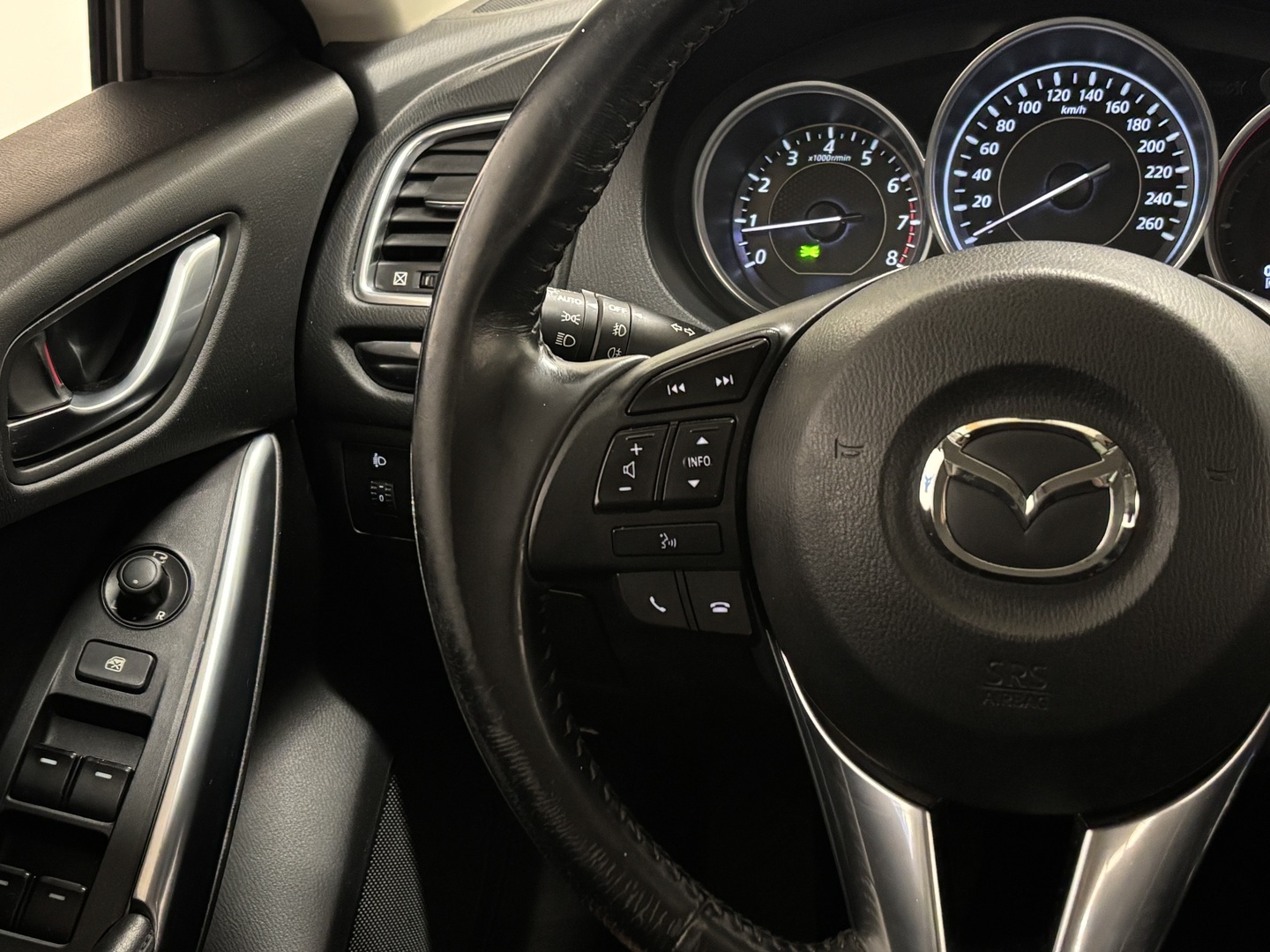 MAZDA Mazda6 2013