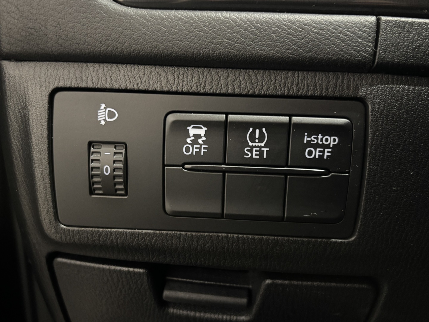 MAZDA Mazda6 2013