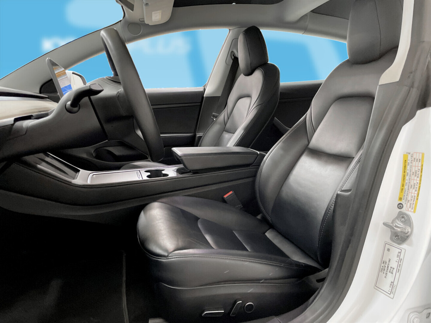 TESLA Model 3 2021
