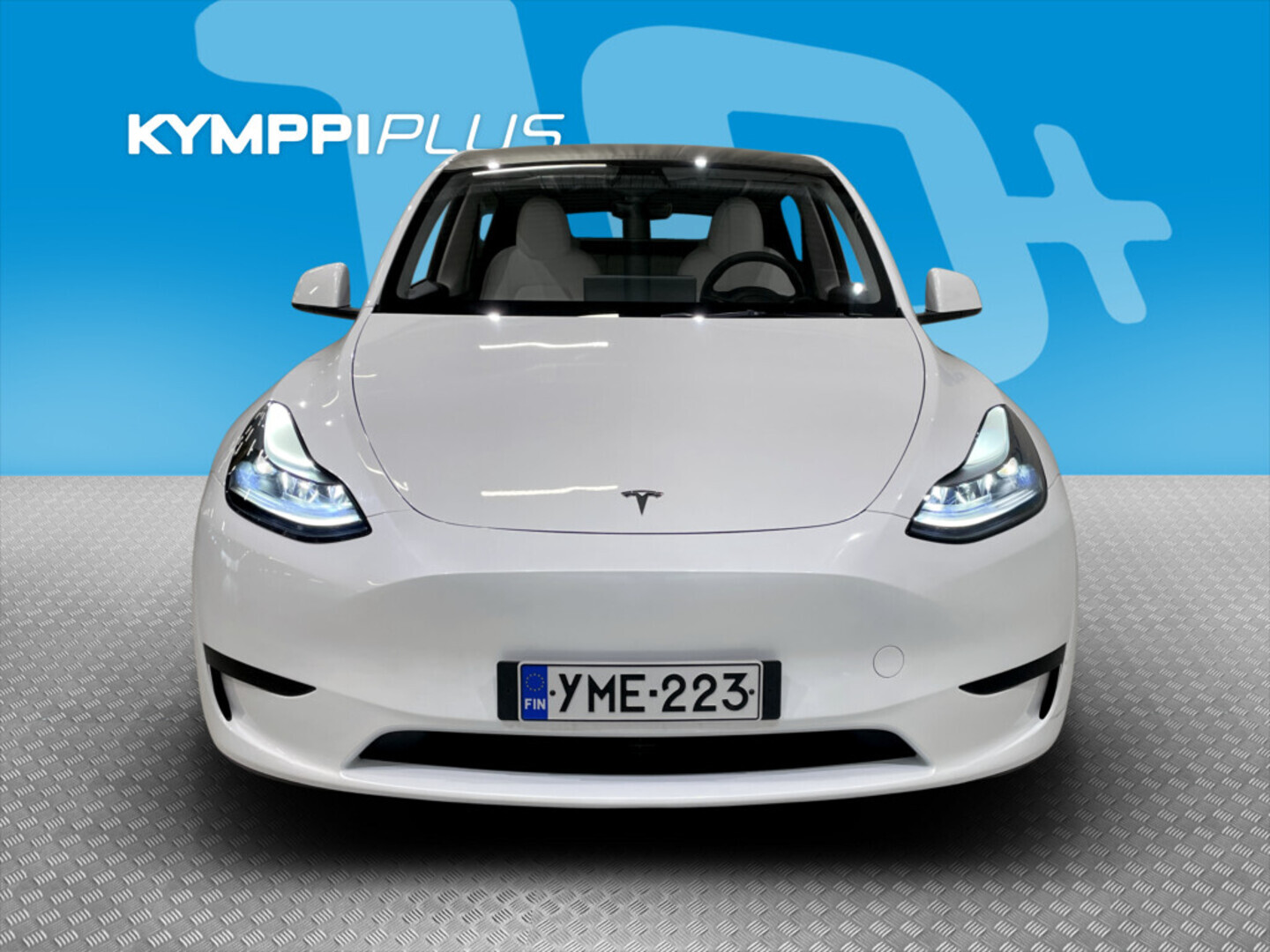 TESLA Model Y 2023