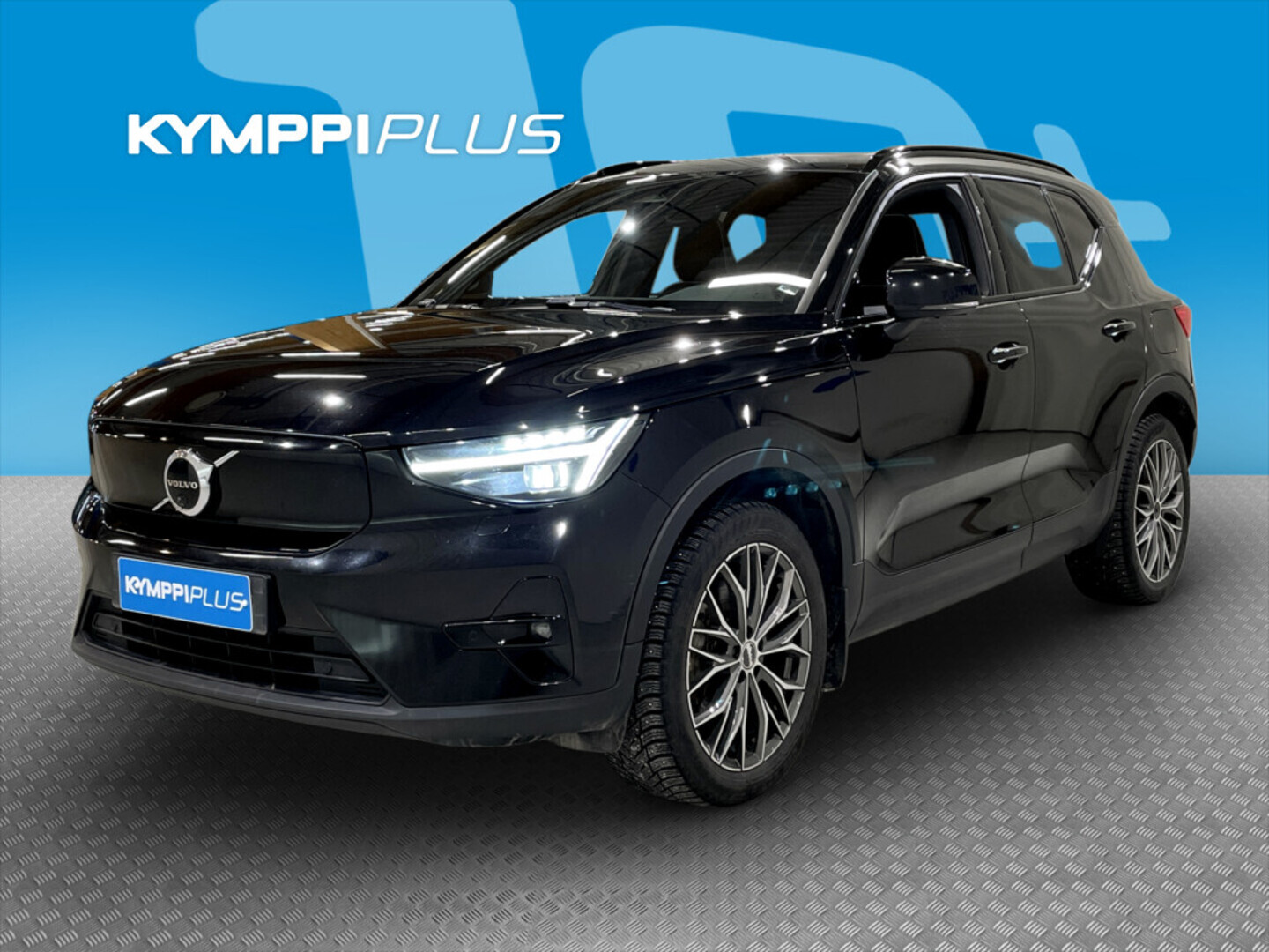 VOLVO XC40 2023