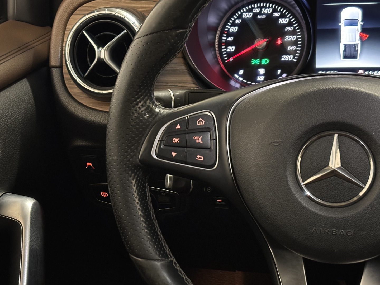 MERCEDES-BENZ X 2018