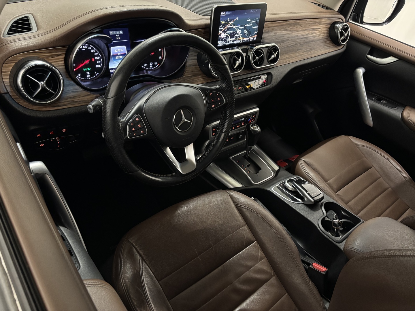 MERCEDES-BENZ X 2018