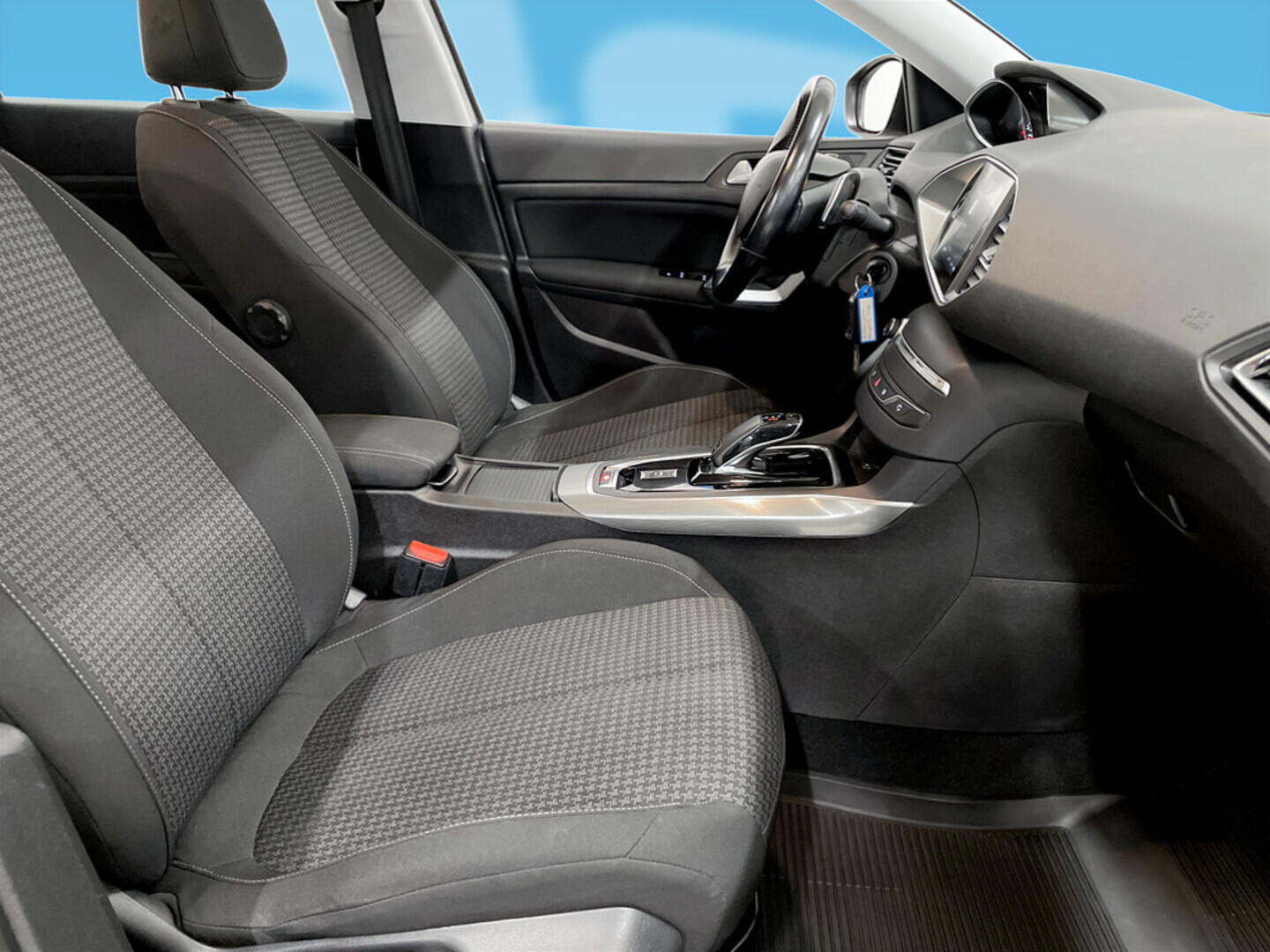 PEUGEOT 308 2018