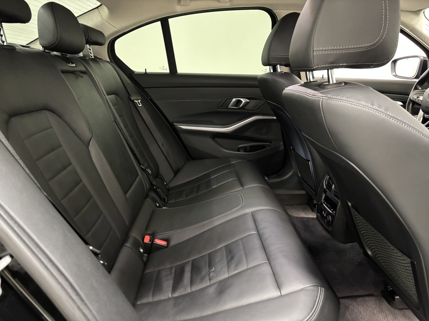BMW 320 2019