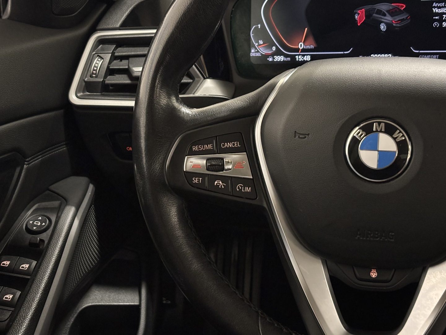 BMW 320 2019