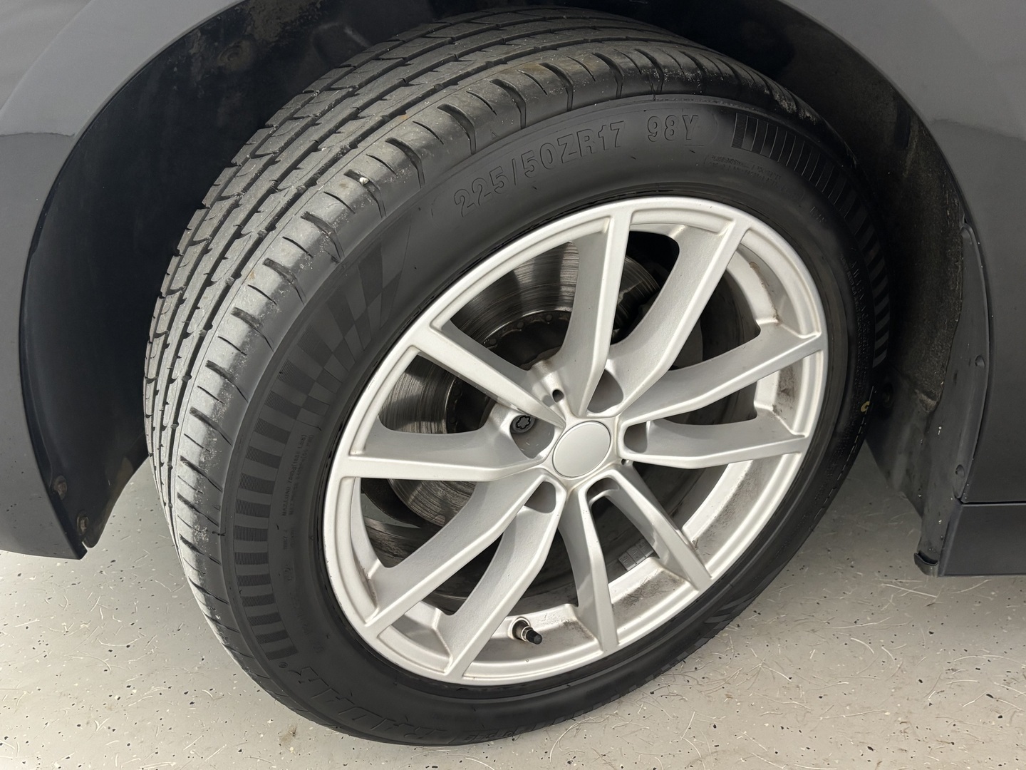 BMW 320 2019