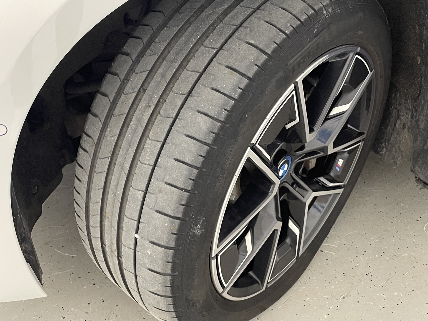 BMW i4 2023