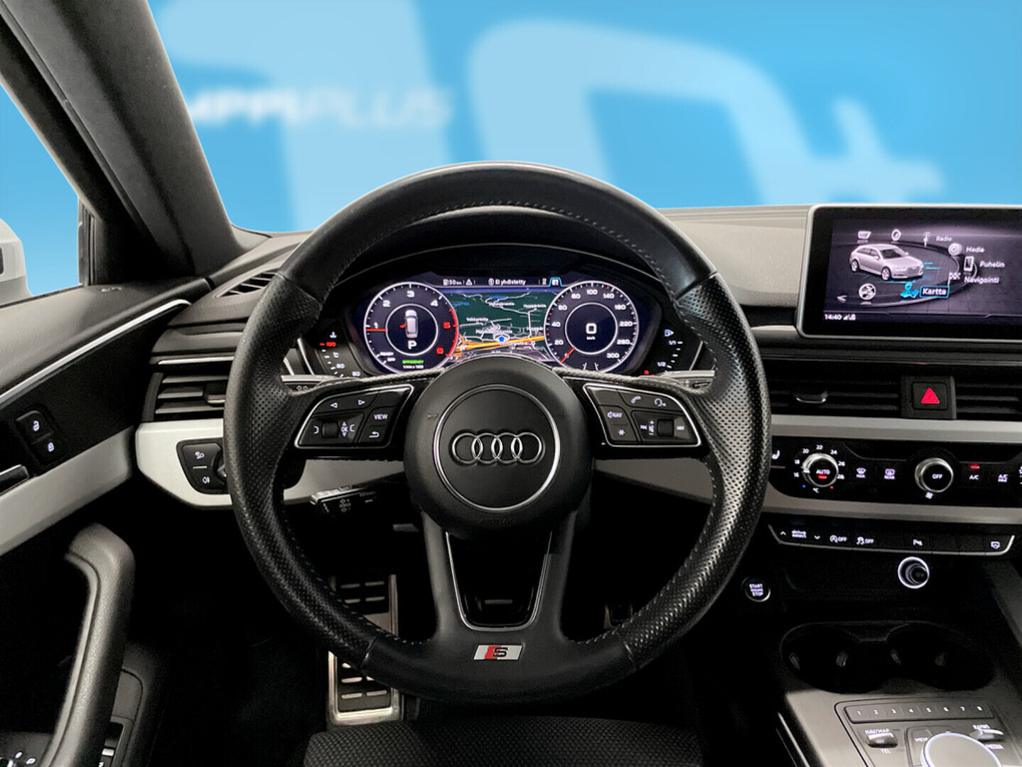 AUDI A4 2018