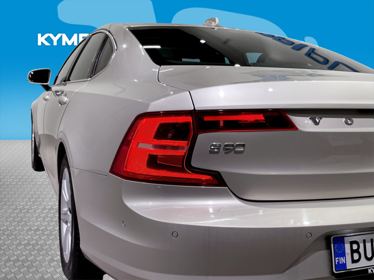 VOLVO S90 2017