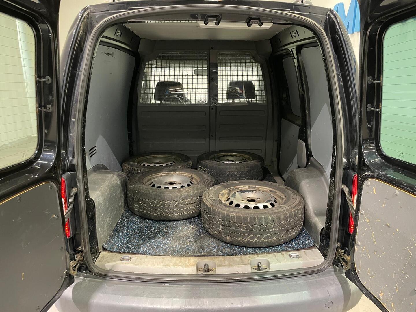 VOLKSWAGEN Caddy 2008