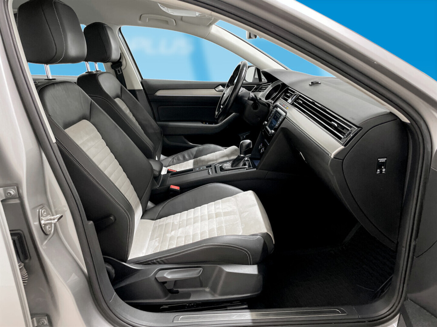 VOLKSWAGEN Passat 2015