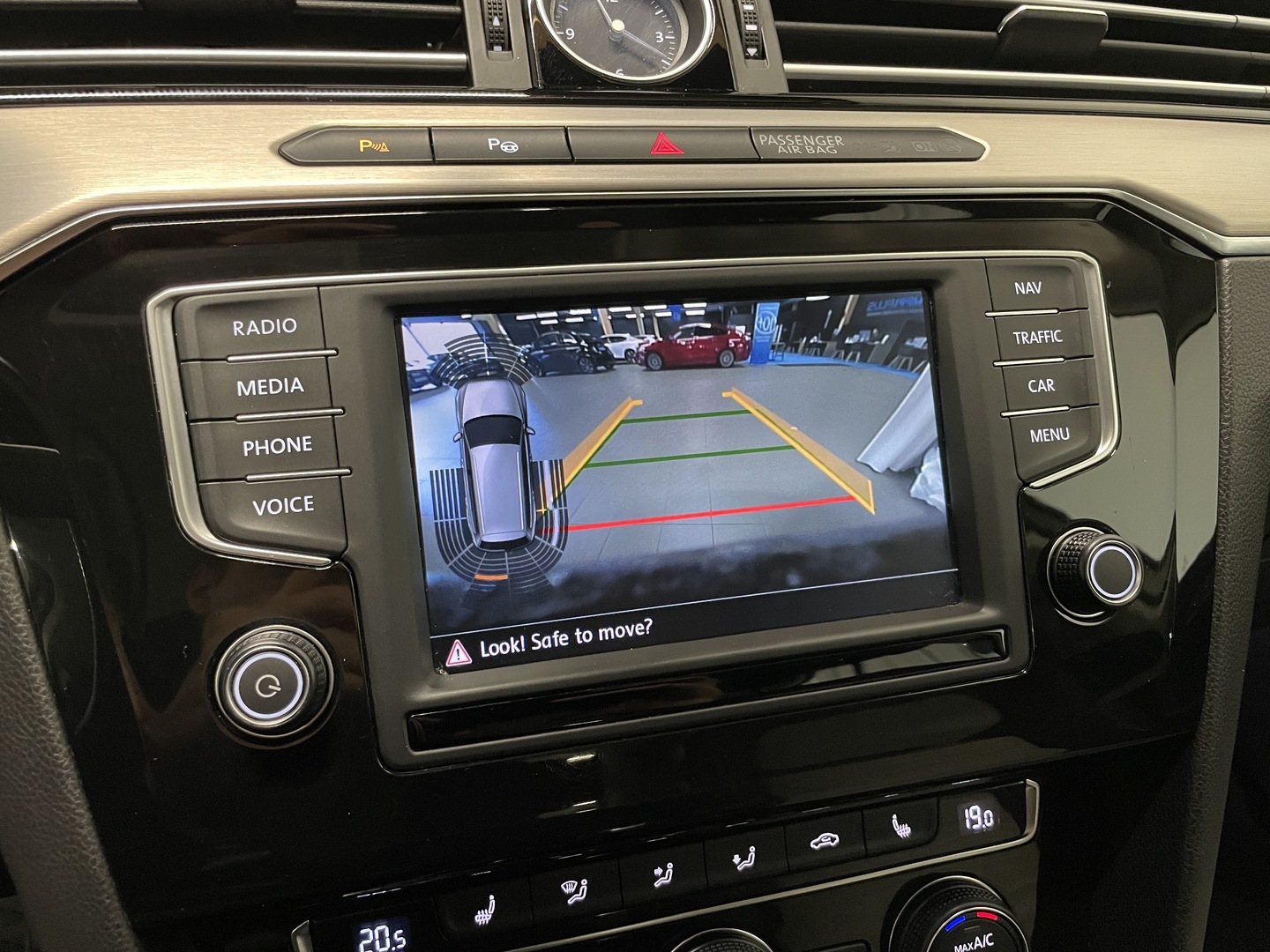 VOLKSWAGEN Passat 2015