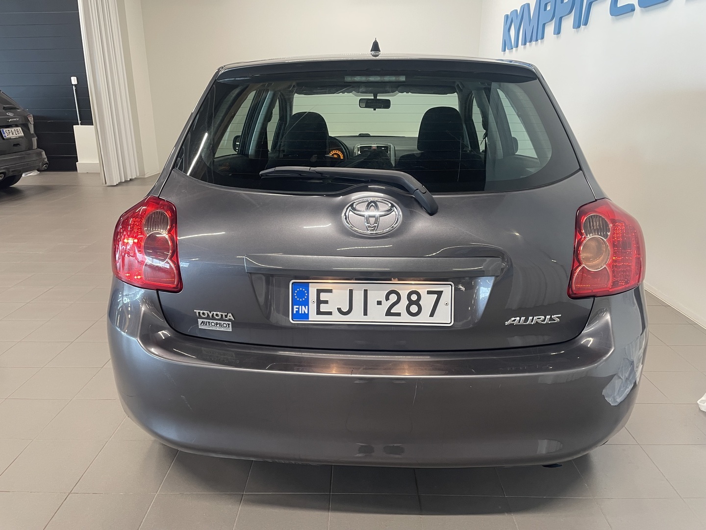 TOYOTA Auris 2009