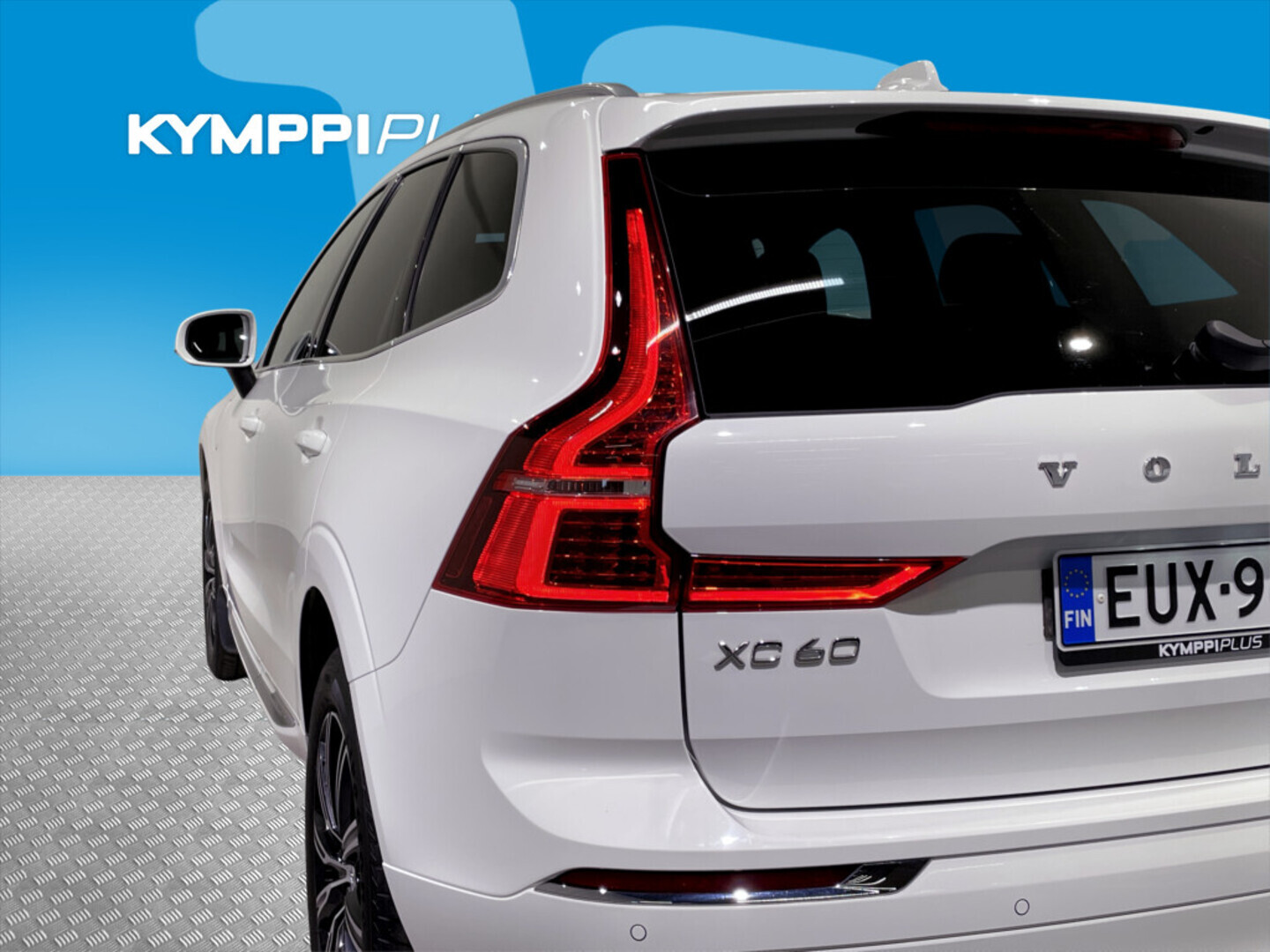 VOLVO XC60 2019