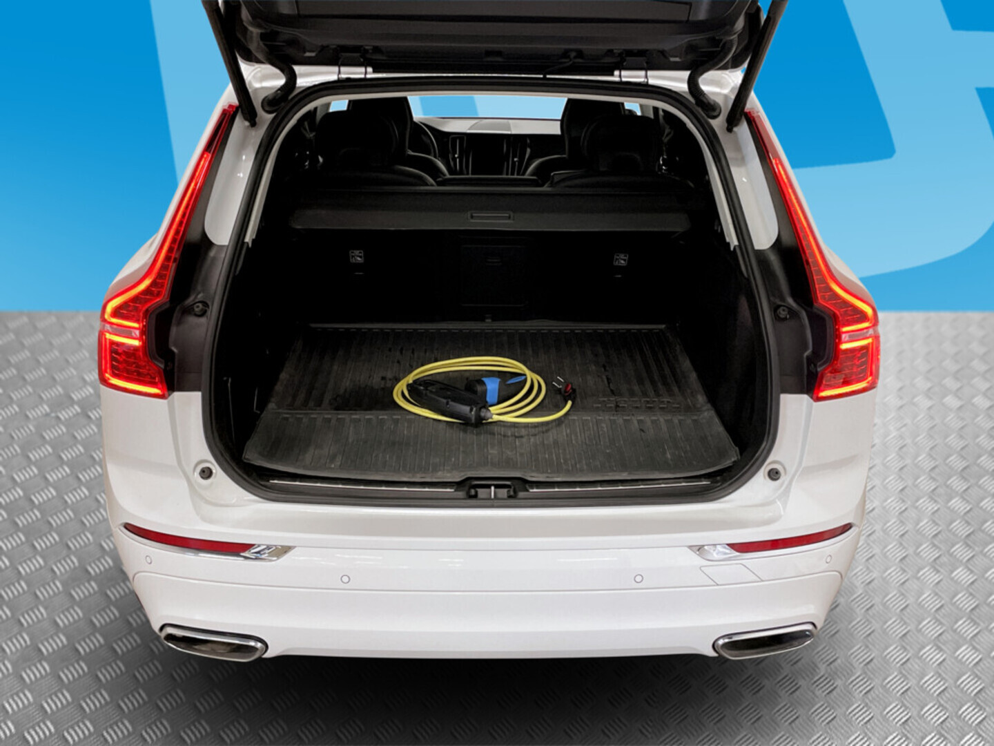 VOLVO XC60 2019