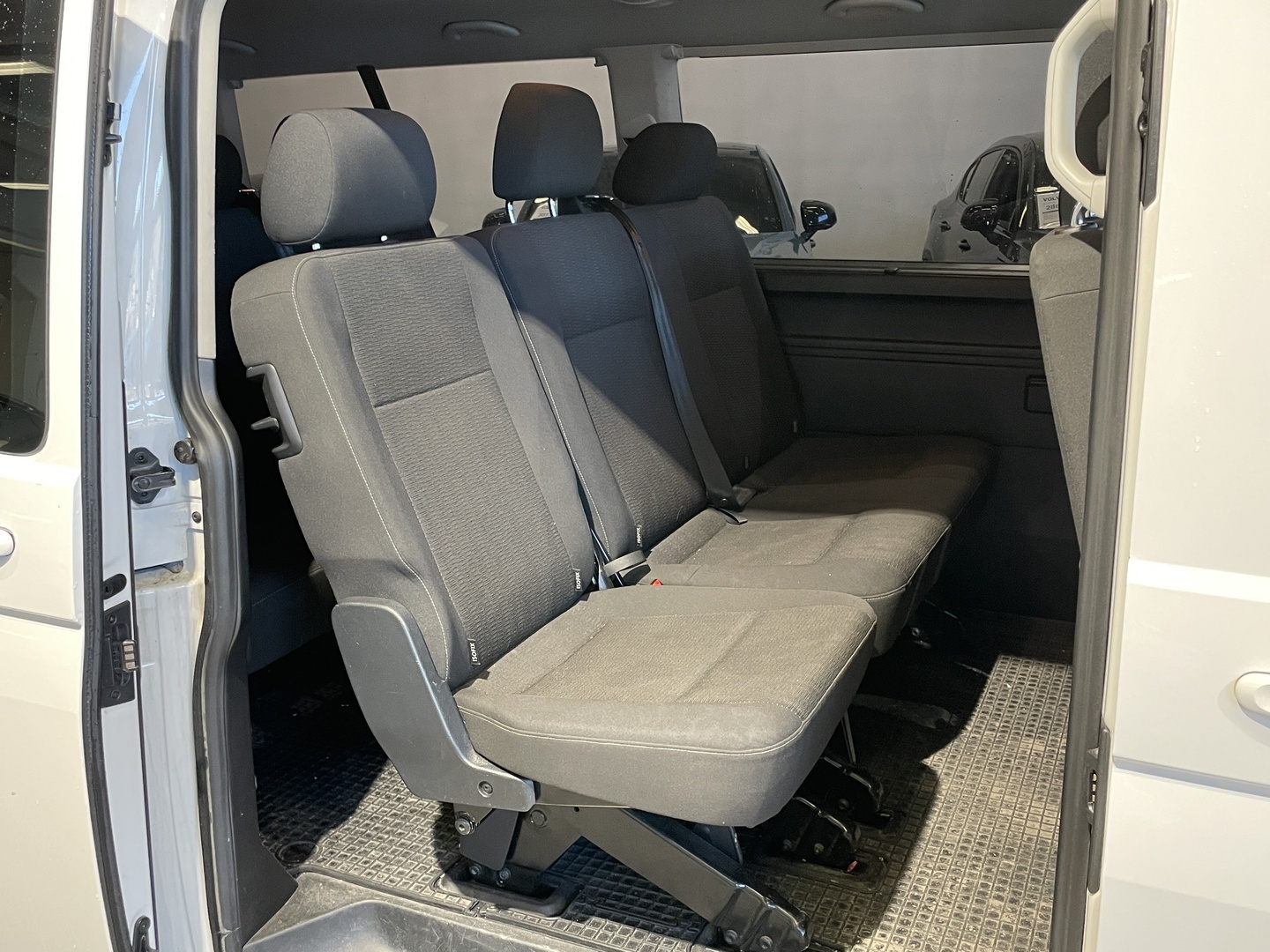 VOLKSWAGEN Caravelle 2017